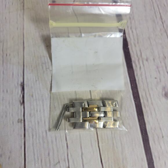 Relic Wet Men Watch ZR15369 Formal Multifunction Two Tone 36mm Quartz w/ link - Picture 4 of 5